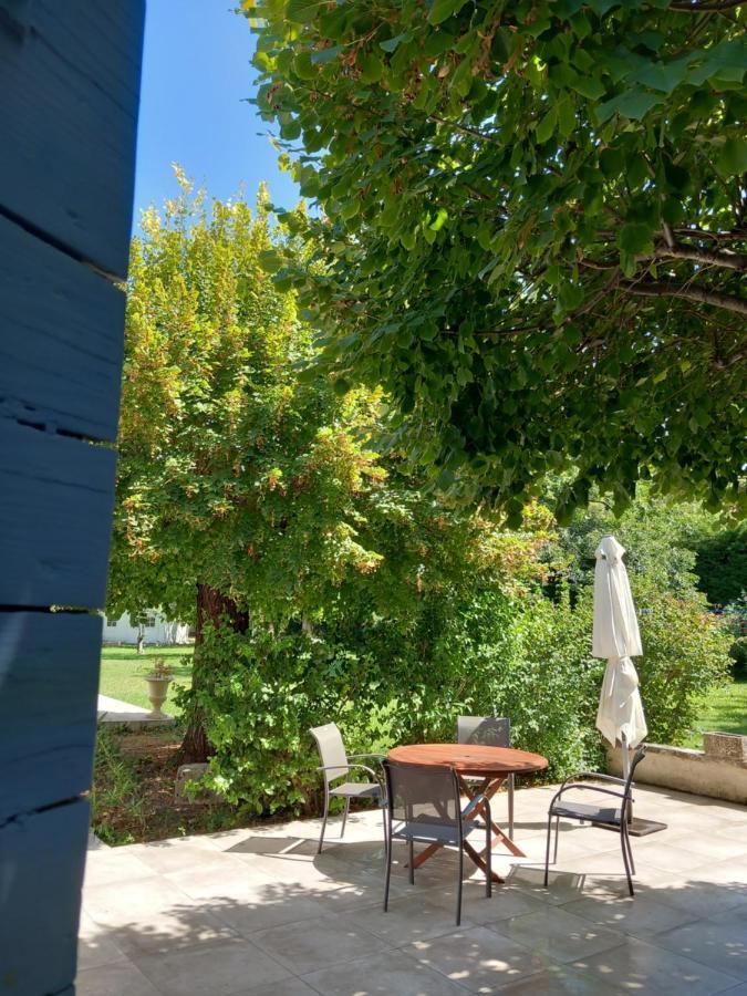 Le Petit Mas Des Alpilles En Provence Villa Saint-Etienne-du-Gres Exterior photo
